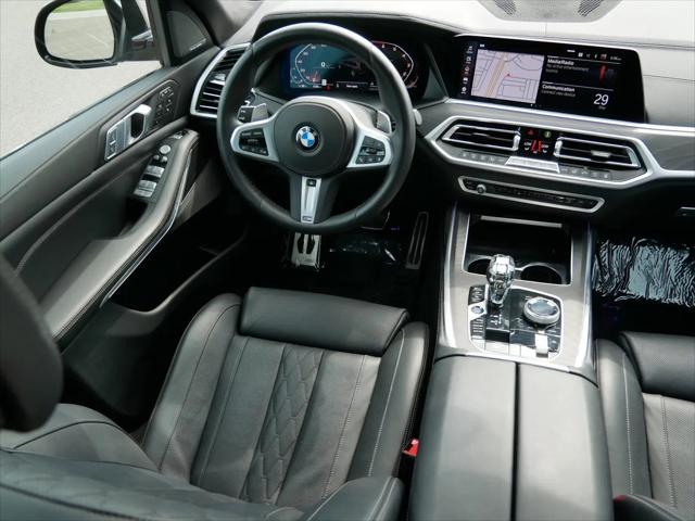 2020 BMW X7 M50i