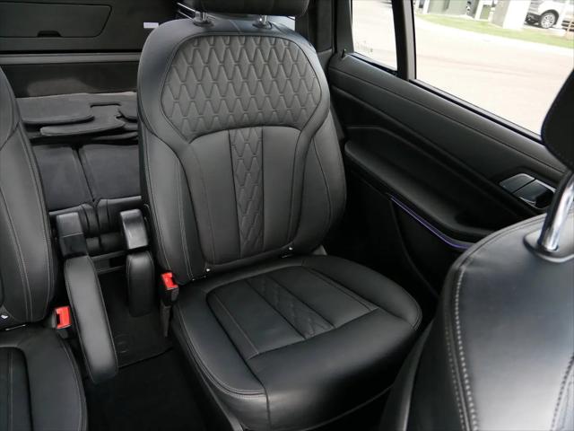 2020 BMW X7 M50i