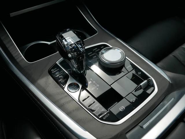 2020 BMW X7 M50i