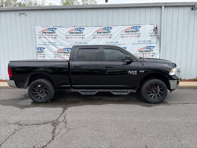 2019 RAM 1500 Classic Big Horn Crew Cab 4x4 64 Box 2019 RAM 1500 Classic Big Horn Crew Cab 4x4 64 Box
