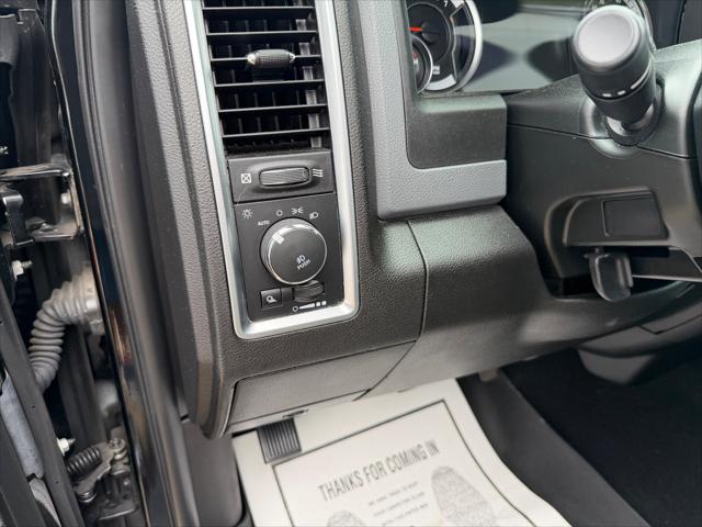 2019 Ram 1500 Classic Big Horn Crew Cab 4x4 6'4" Box