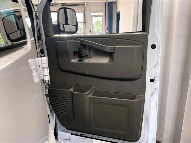 2025 GMC Savana Cargo RWD 2500 Regular Wheelbase Work Van