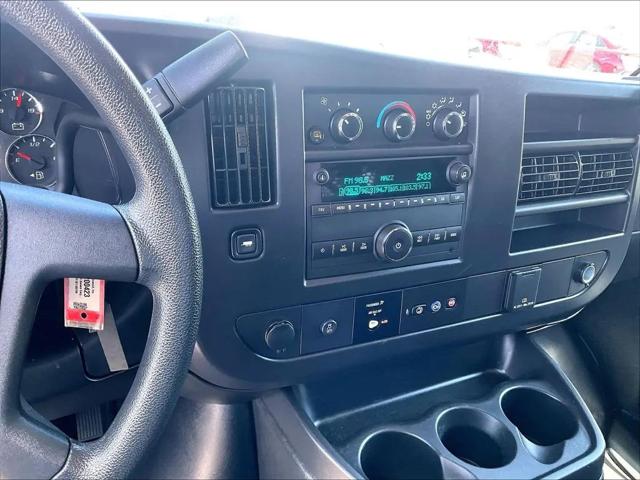 2025 GMC Savana Cargo RWD 2500 Regular Wheelbase Work Van