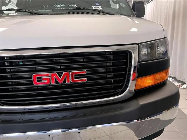 2025 GMC Savana Cargo RWD 2500 Regular Wheelbase Work Van