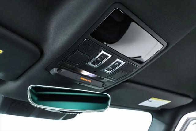 2023 Land Rover Defender 110 X-Dynamic SE