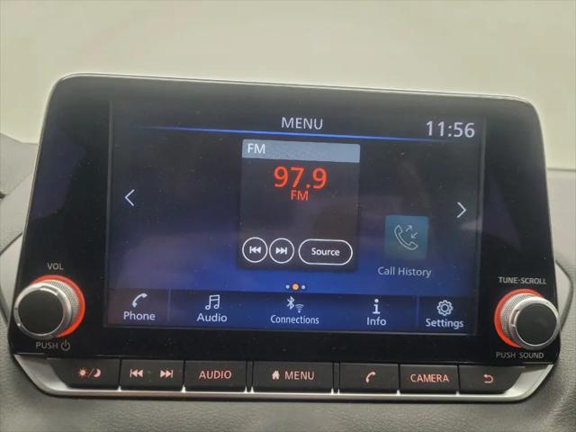 2023 Nissan Sentra SV Xtronic CVT