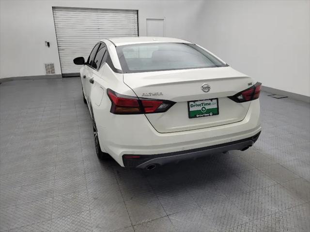 2020 Nissan Altima SR FWD
