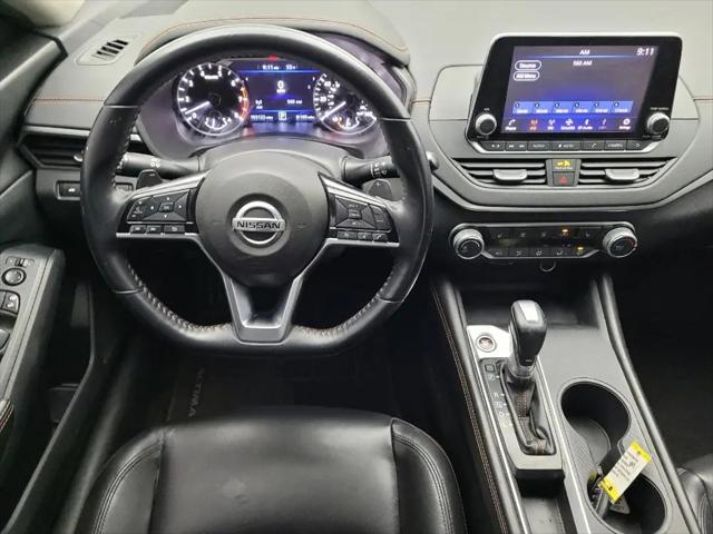 2020 Nissan Altima SR FWD
