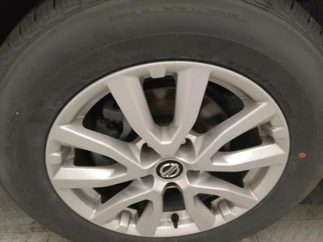 2020 Nissan Rogue SV FWD