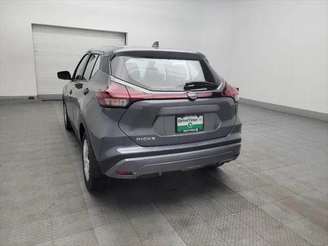2024 Nissan Kicks S Xtronic CVT