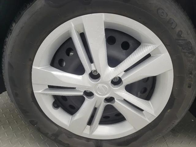 2024 Nissan Kicks S Xtronic CVT