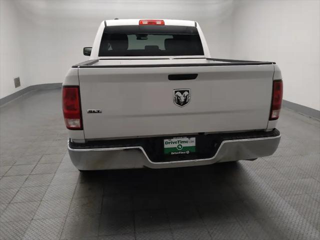 2022 Ram 1500 Classic SLT Crew Cab 4x2 5'7" Box