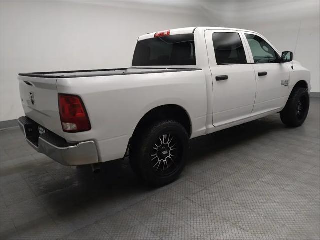 2022 Ram 1500 Classic SLT Crew Cab 4x2 5'7" Box
