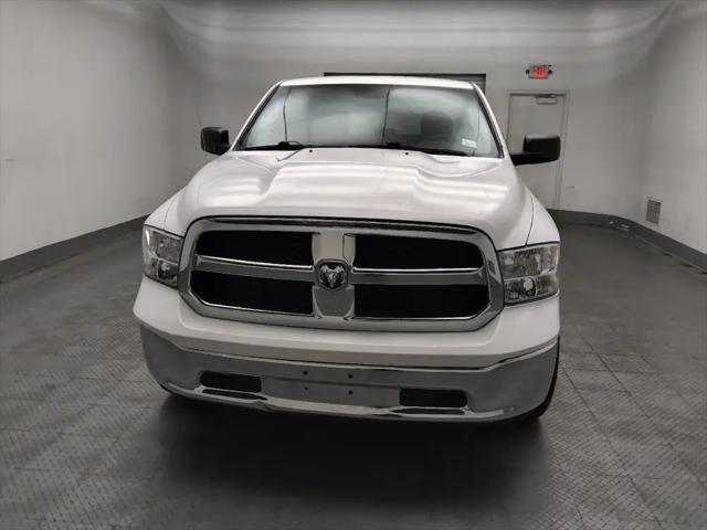 2022 Ram 1500 Classic SLT Crew Cab 4x2 5'7" Box