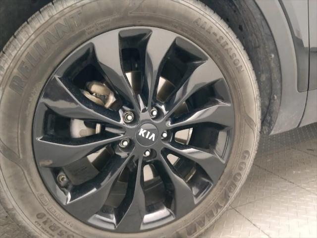 2020 Kia Sorento S V6