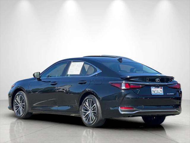 2025 Lexus ES 300h ES 300h