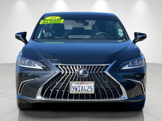 2025 Lexus ES 300h ES 300h