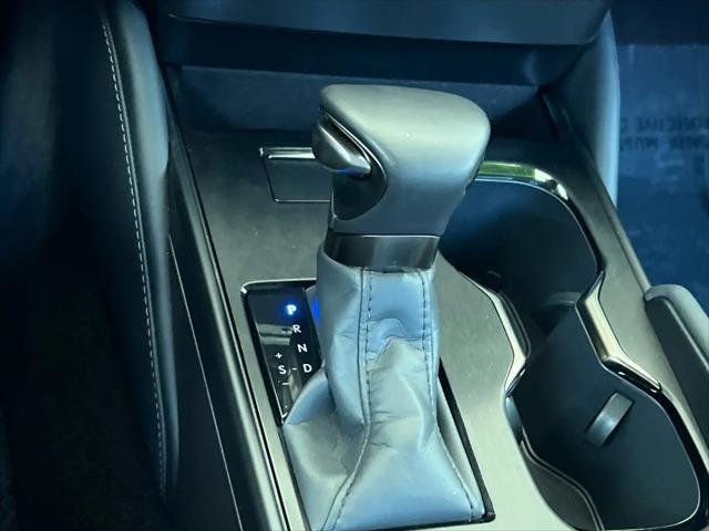 2025 Lexus ES 300h ES 300h