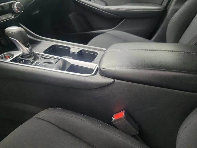 2024 Nissan Sentra SV Xtronic CVT