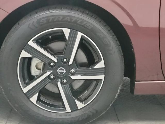 2024 Nissan Sentra SV Xtronic CVT