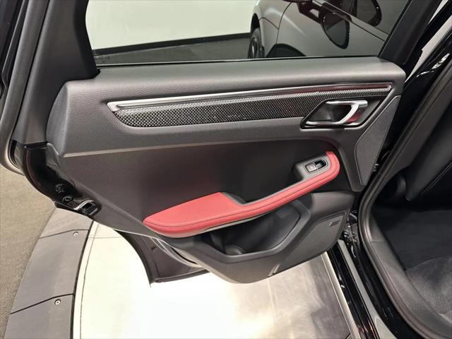 2024 Porsche Macan Macan