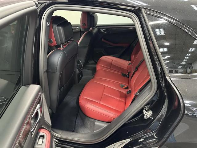 2024 Porsche Macan Macan