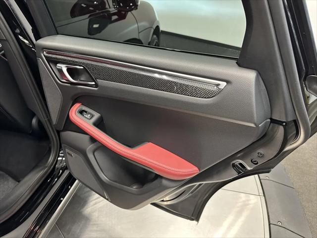 2024 Porsche Macan Macan