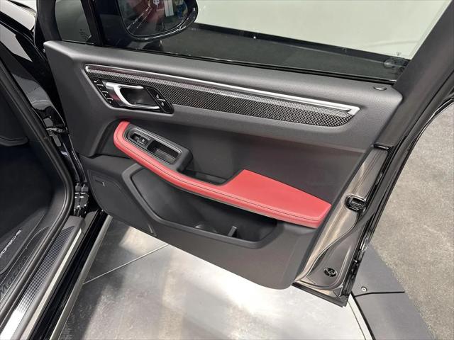 2024 Porsche Macan Macan