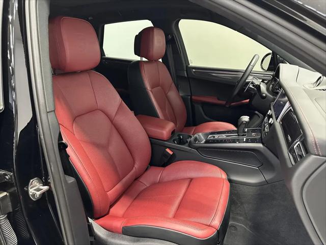 2024 Porsche Macan Macan