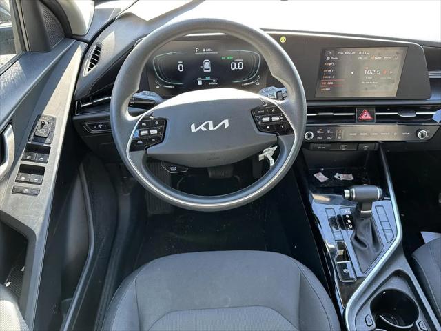 2024 Kia Niro LX