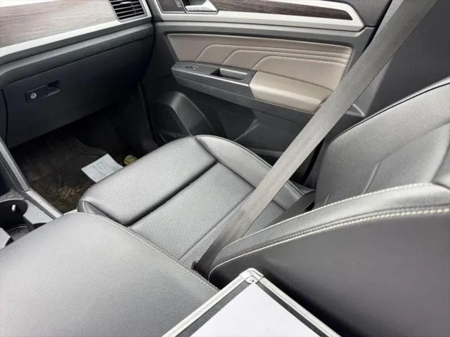 2021 Volkswagen Atlas 3.6L V6 SE w/Technology