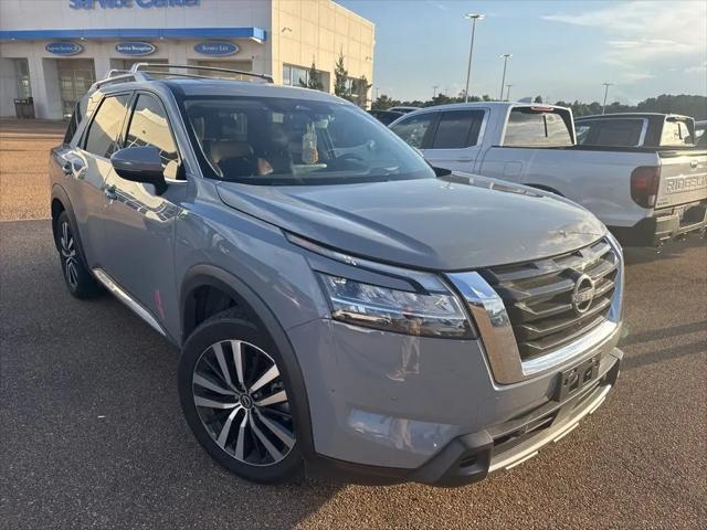 2024 Nissan Pathfinder Platinum FWD