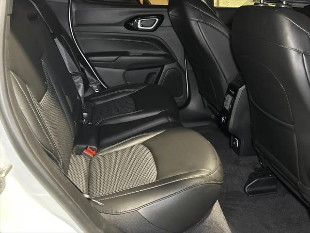 2023 Jeep Compass Altitude 4x4