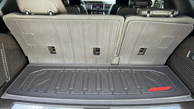 2021 GMC Yukon 4WD Denali
