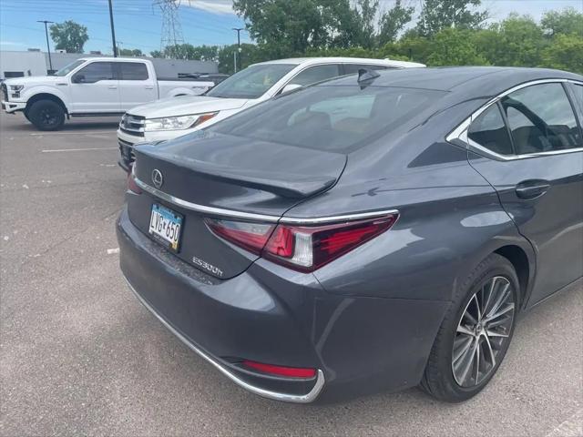 2024 Lexus ES 300h ES 300h