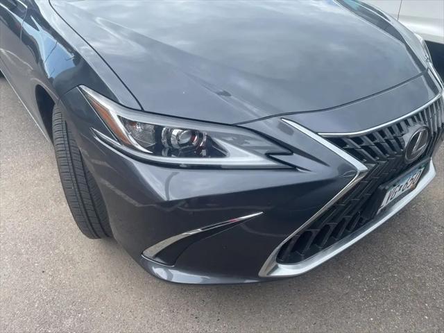 2024 Lexus ES 300h ES 300h