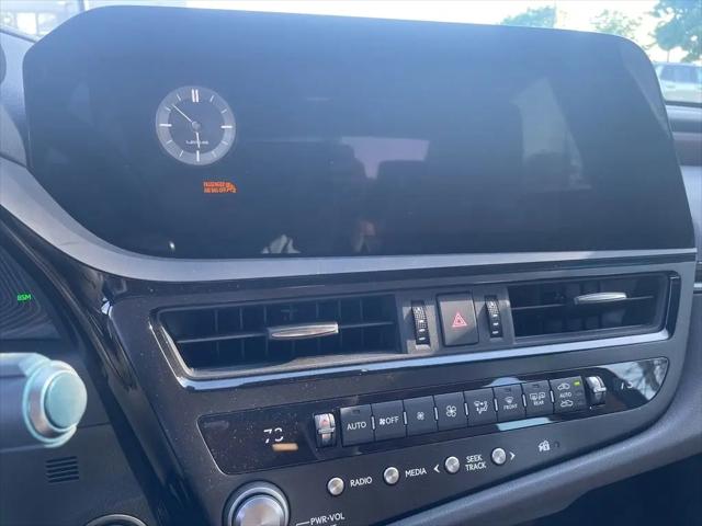 2024 Lexus ES 300h ES 300h