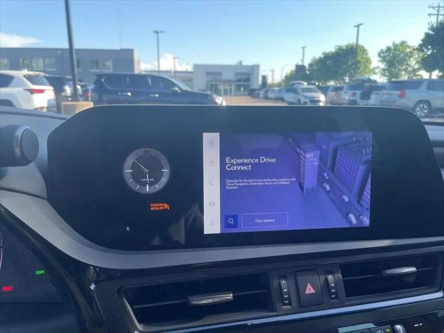 2024 Lexus ES 300h ES 300h