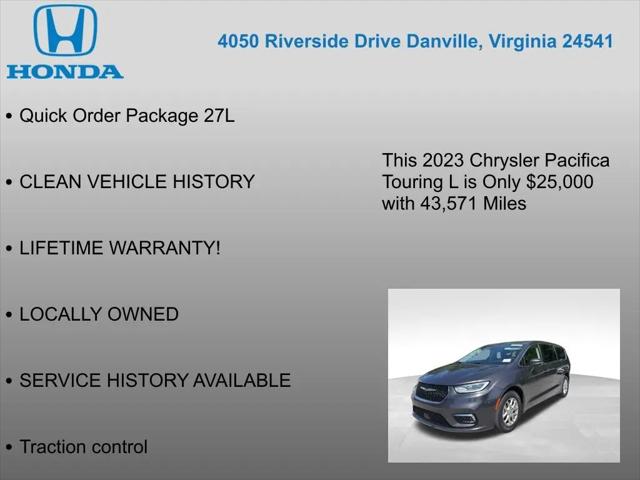 2023 Chrysler Pacifica Touring L