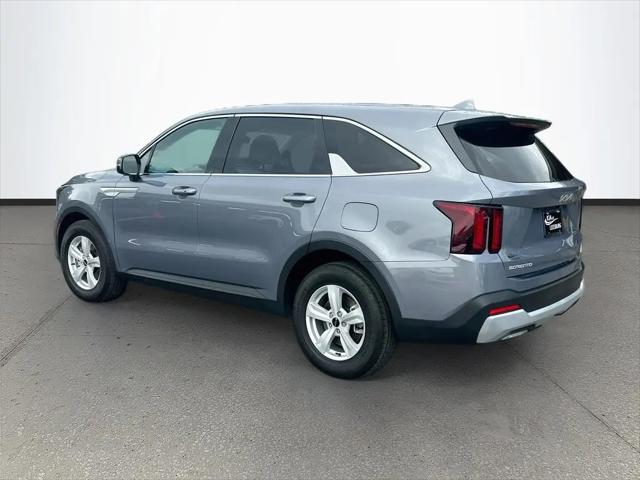 2025 Kia Sorento LX