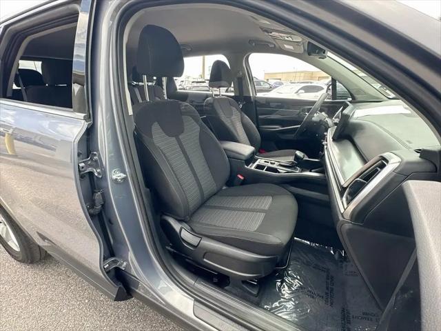 2025 Kia Sorento LX