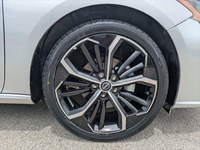2023 Nissan Altima SR FWD