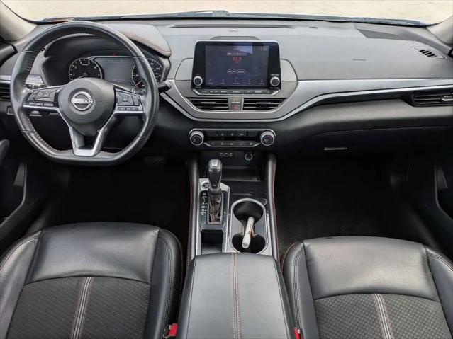 2023 Nissan Altima SR FWD