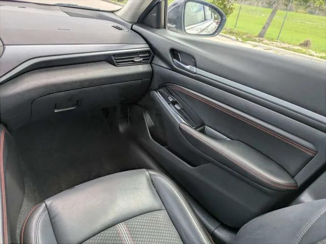 2023 Nissan Altima SR FWD