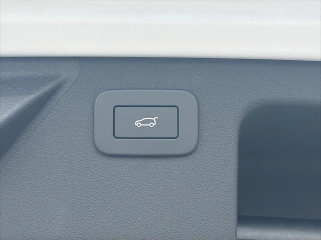 2026 Land Rover Discovery Sport Landmark
