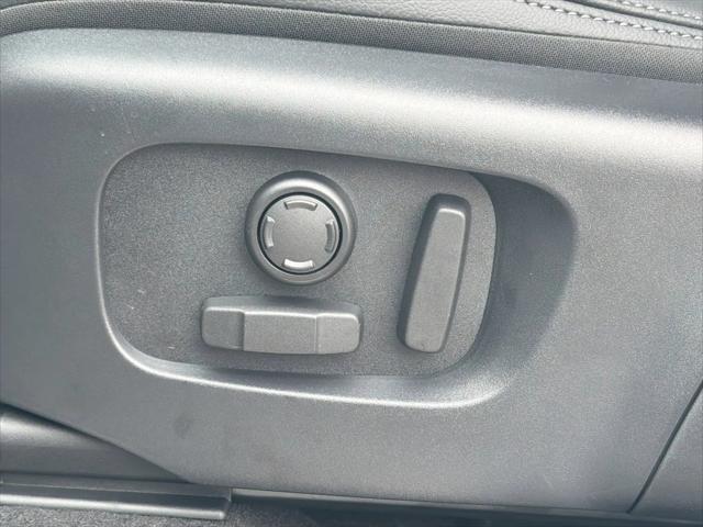 2026 Land Rover Discovery Sport Landmark