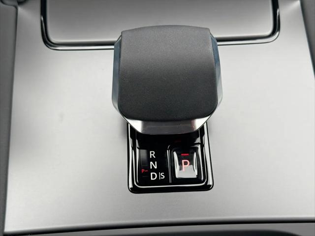 2026 Land Rover Discovery Sport Landmark