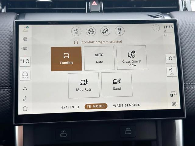 2026 Land Rover Discovery Sport Landmark