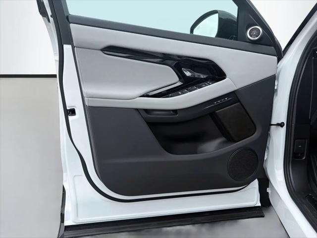 2026 Land Rover Range Rover Evoque Hoxton Edition