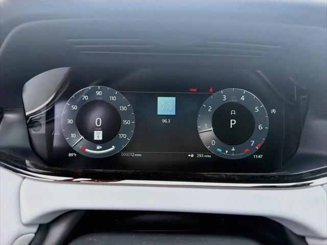 2026 Land Rover Range Rover Evoque Hoxton Edition